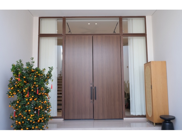 CỬA NHÔM VÂN GỖ 2 CÁNH TOSTEM GIESTA 