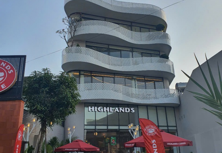 HIGHLAND COFFEE 