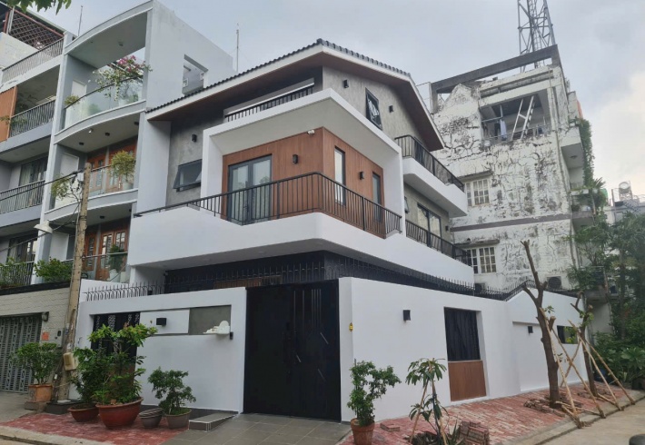 NHÀ PHỐ HIỆN ĐẠI 